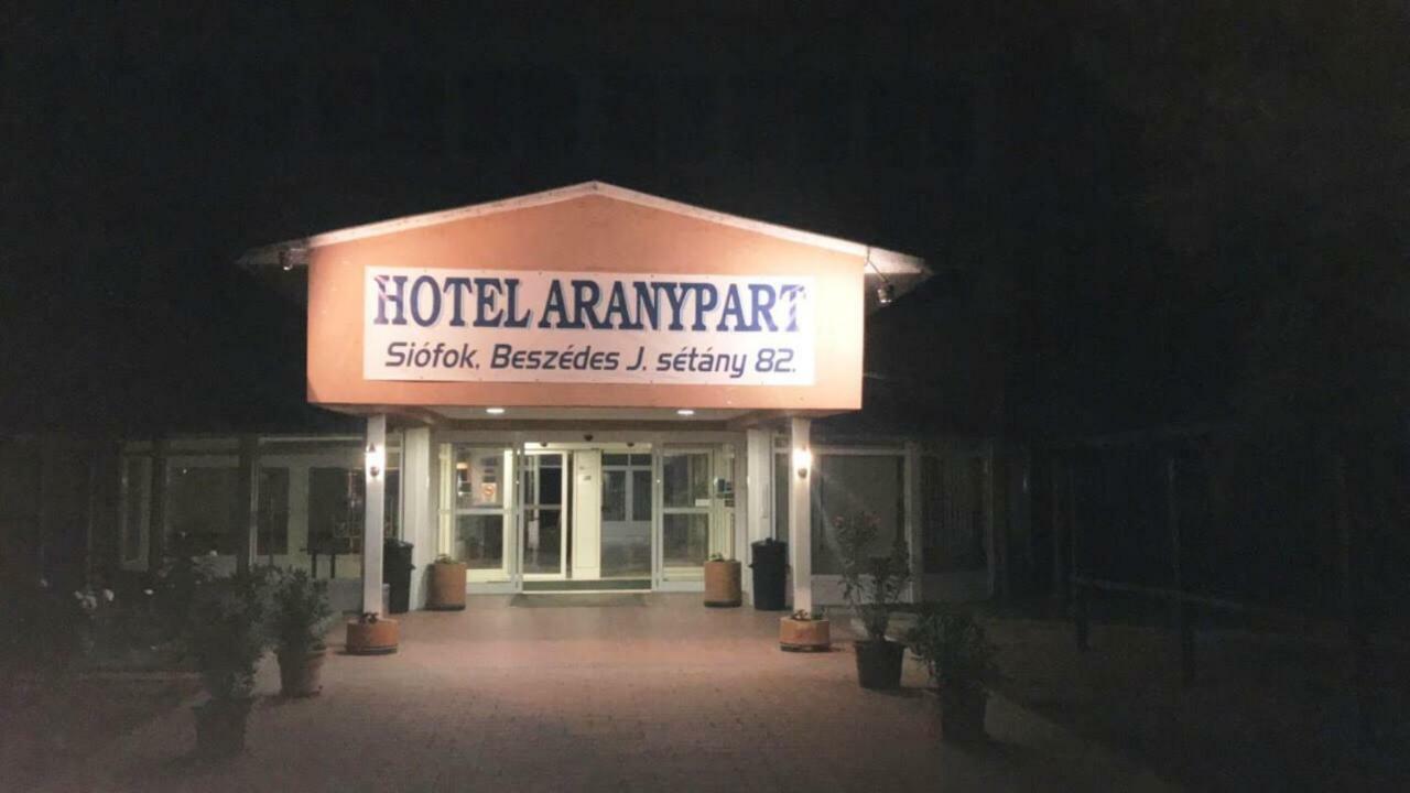Aranypart Hotel Siófok Eksteriør billede