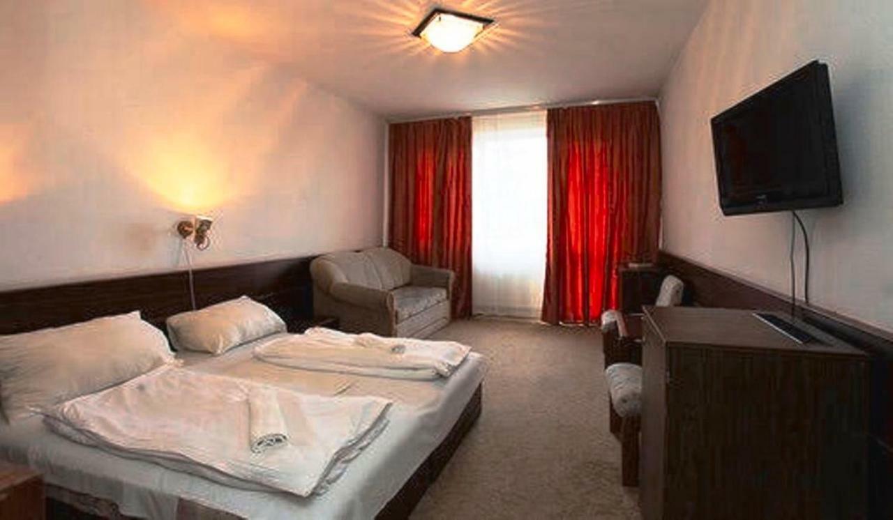 Aranypart Hotel Siófok Eksteriør billede